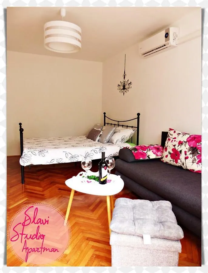 Studio Apartment Slavi 普拉 克罗地亚