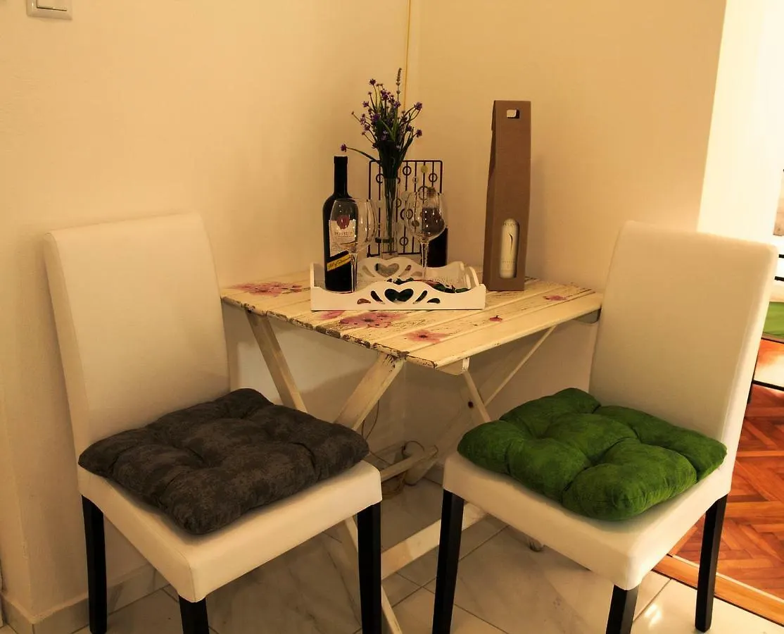 Studio Apartment Slavi Pula