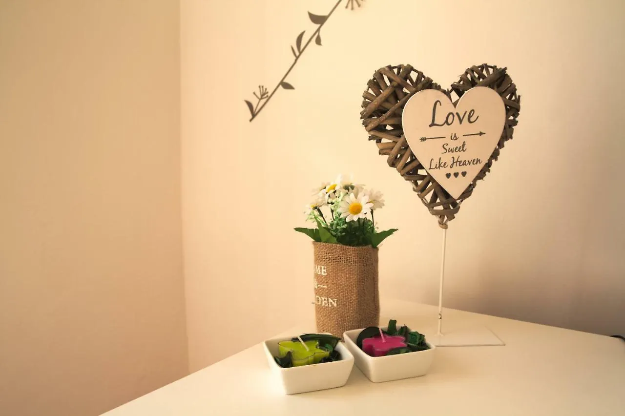 Studio Apartment Slavi 普拉